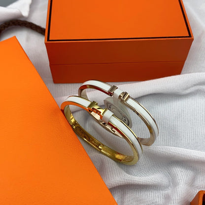 [Stellar Jewelry]CLASSIC HM CLIC WHITE 8MM ENAMEL BRACELET