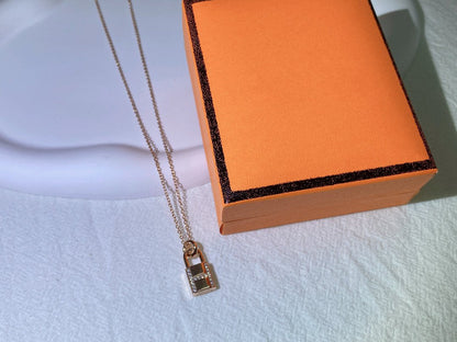 [Stellar Jewelry]HM ADVANCED NICHE LOCK HEAD NECKLACE DIAMONDS