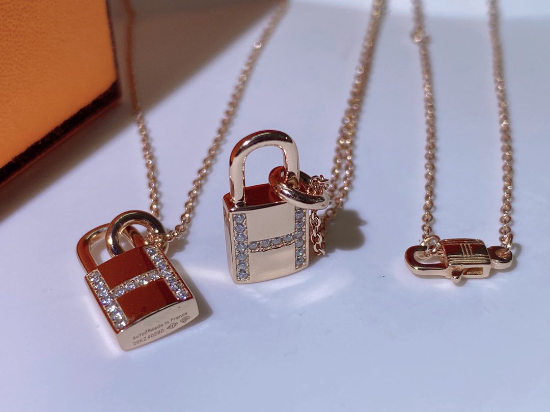 [Stellar Jewelry]HM ADVANCED NICHE LOCK HEAD NECKLACE DIAMONDS
