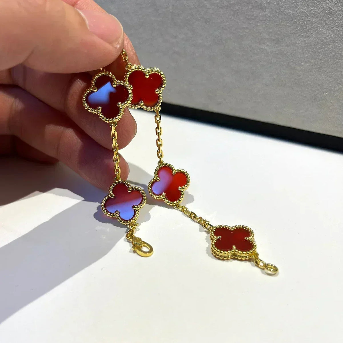 [Stellar Jewelry] CLOVER 5 MOTIF RED CORNELIAN BRACELET COLLECTION