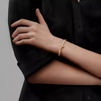[Stellar jewels]T1 WIDE DIAMOND HINGED BANGLE PINK GOLD