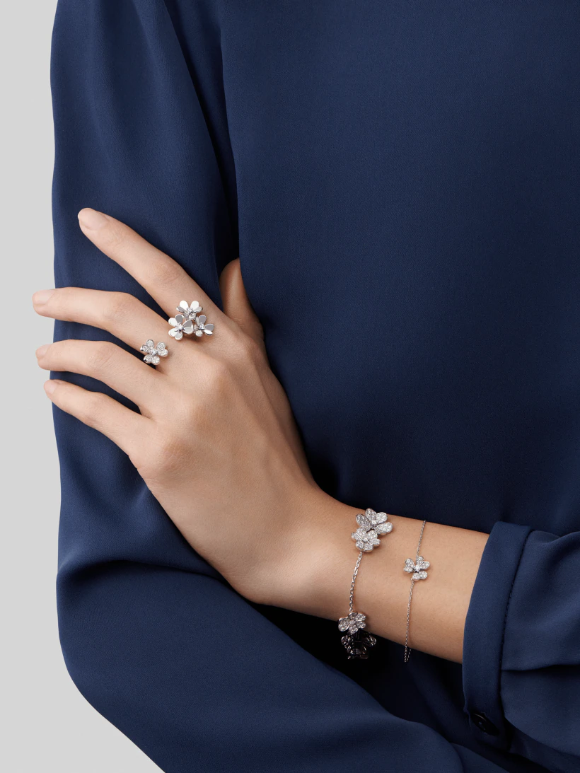 [Stellar Jewelry]FRIVOLE SILVER FLOWER DIAMOND BRACELET
