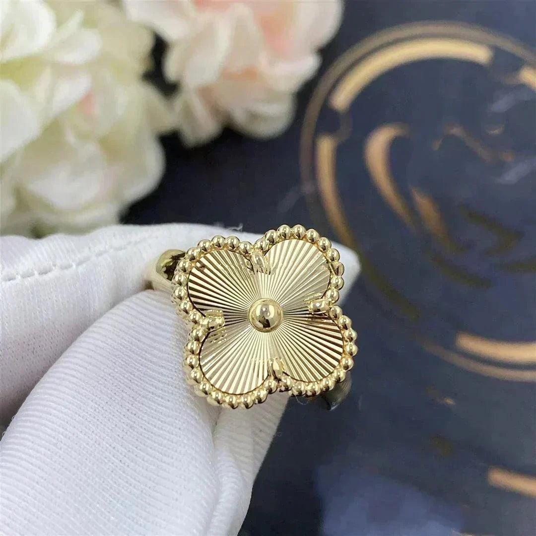 [Stellar Jewelry]CLOVER GOLD RING