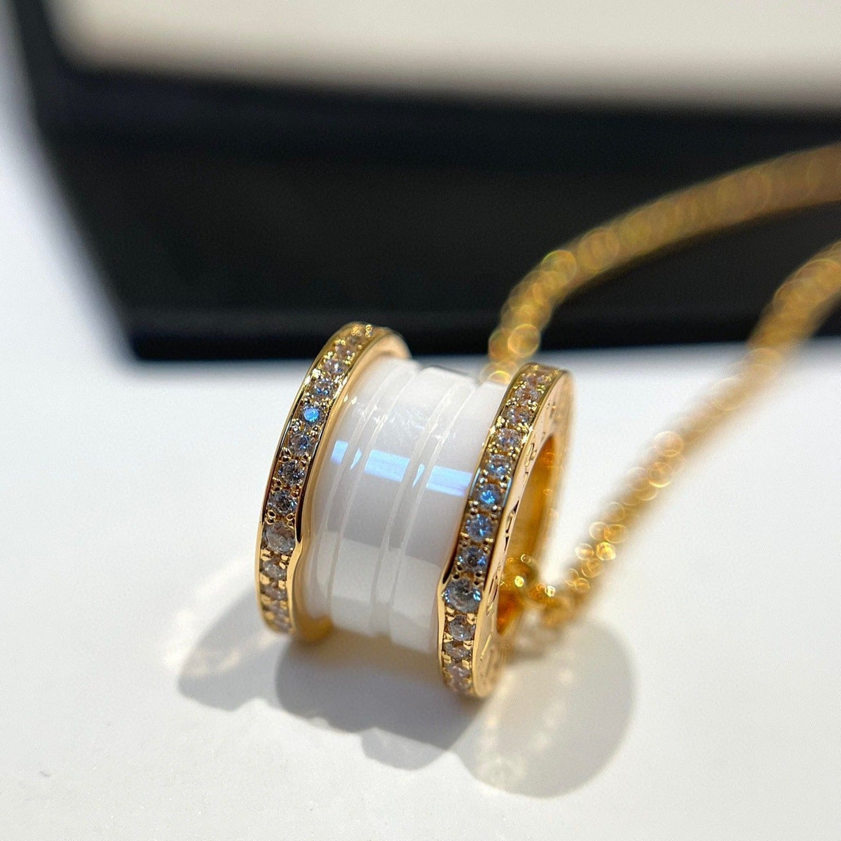 [Stellar Jewelry]ZERO 1 WHITE CERAMIC DIAMOND PINK GOLD NECKLACE